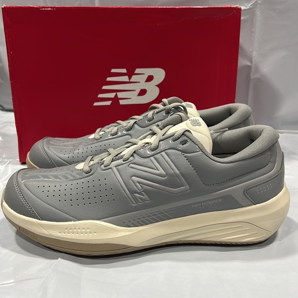 NIB - New Balance Men's 696v5 Tennis Shoes, Grey/ White - Size 11.5 - Picture 6 of 11
